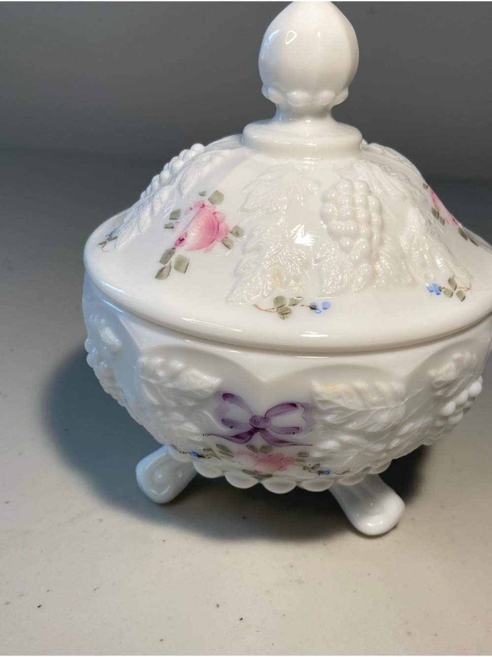 VTG Westmoreland Glass Covered Trinket Dish with Pink Rose and Purple Bow - Picture 14 of 14